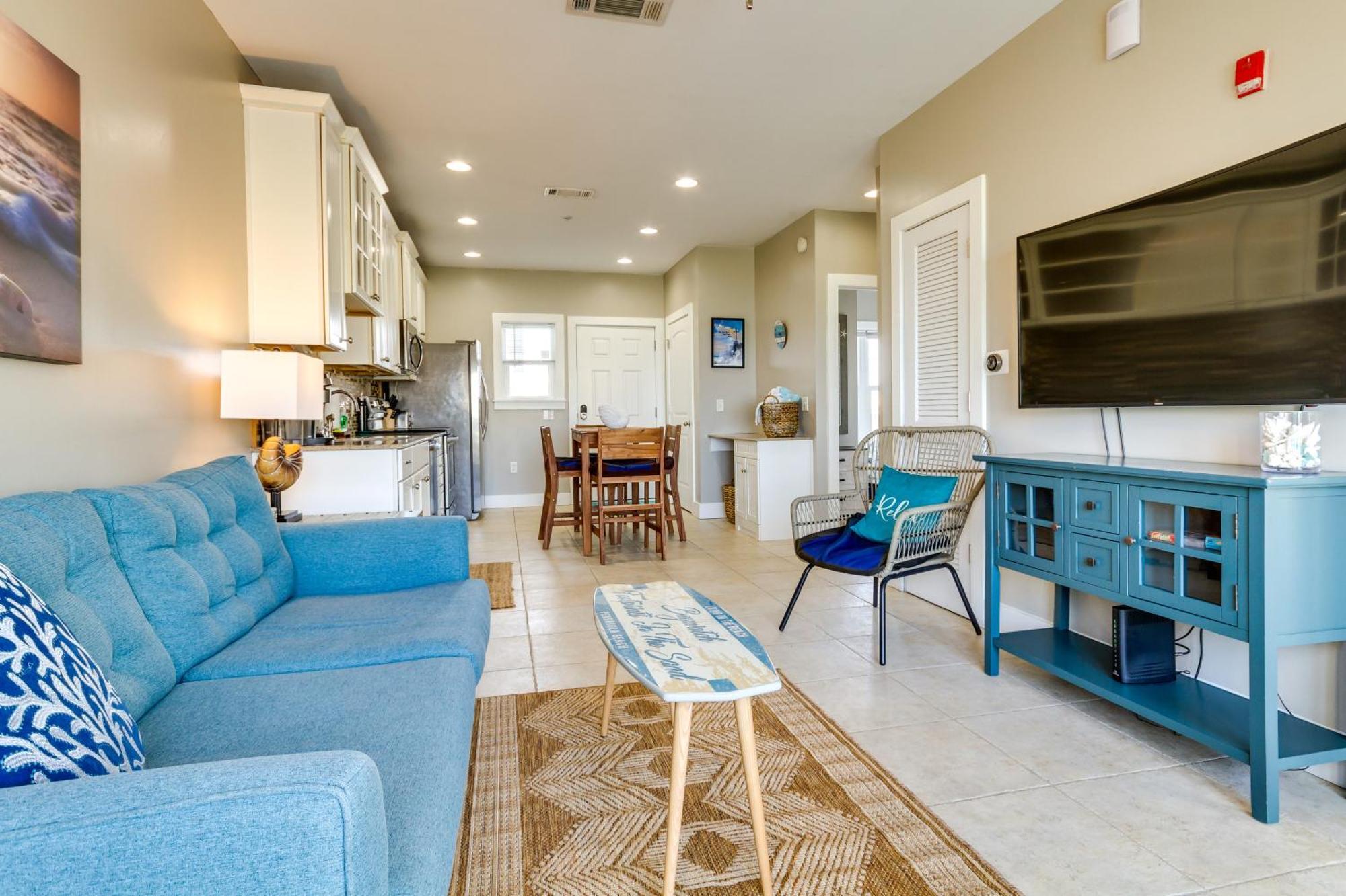 Bayfront Pensacola Beach Condo With Pool And Elevator Exterior photo