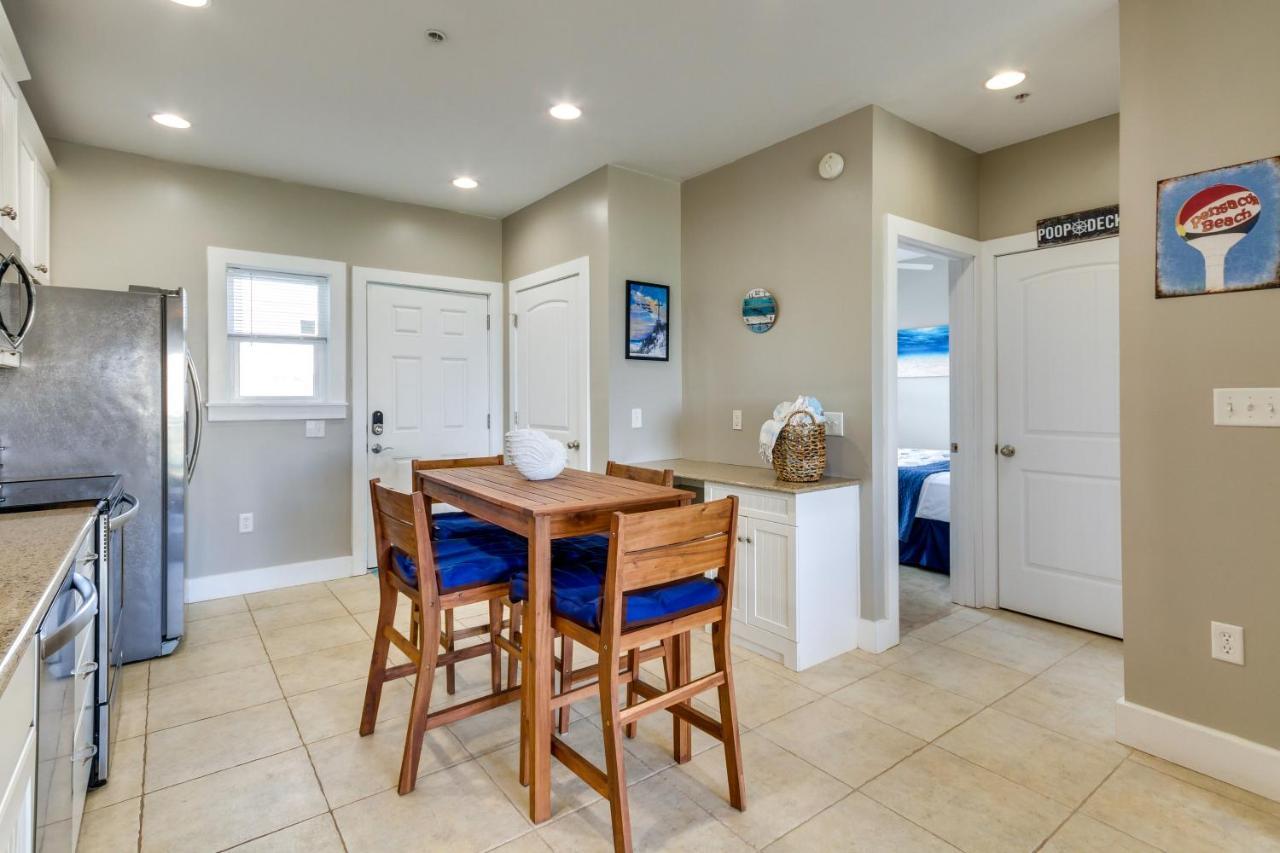 Bayfront Pensacola Beach Condo With Pool And Elevator Exterior photo